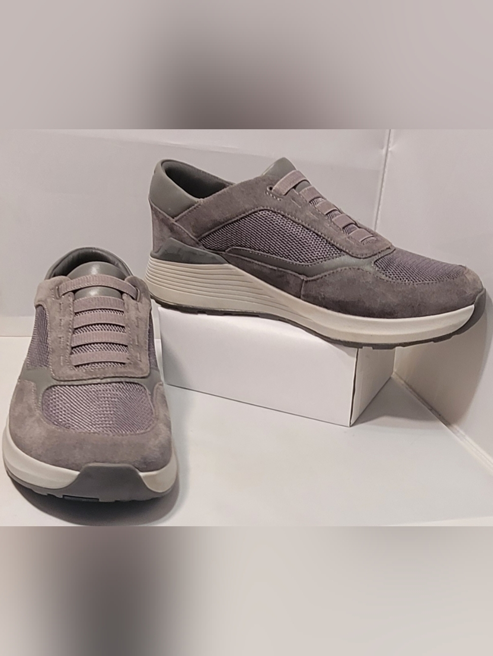 KIZIK Men's Gray Knit / Suede | Hands Free Slip On | Size 10M | L9FC M0430GY